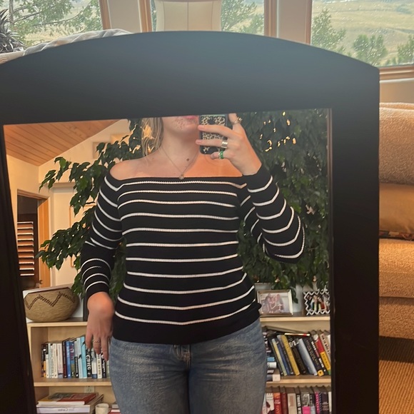 American Eagle striped off the shoulder sweater - Picture 3 of 4